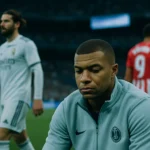 Real Madrid tấn công trong hiệp một trận đấu với Girona tại Santiago Bernabéu