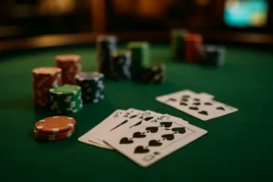 业内：苹果欲牺牲利润阻击对手「真相曝光」！内存芯片大战背后的商业博弈震撼内幕